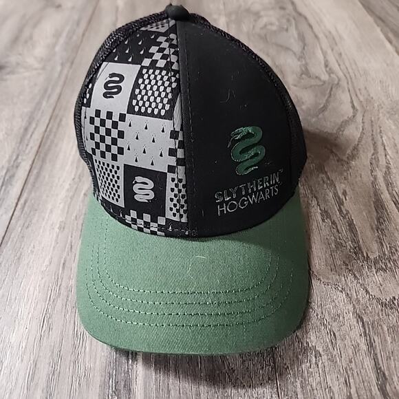 Universal Studios Other - Wizarding World Universal Harry Potter Slytherin Hogwarts Hat Cap